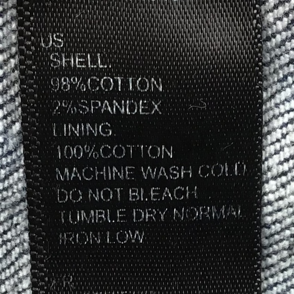 FOREVER 21 BLUE DENIM SHORTS SIZE 27 - Picture 5 of 5